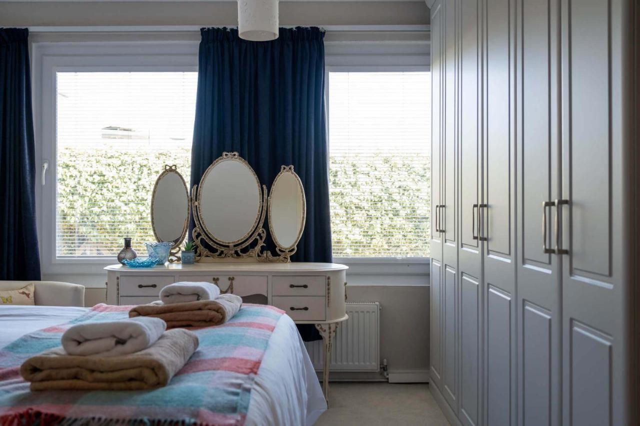 Villa Needles Point à Milford on Sea Extérieur photo
